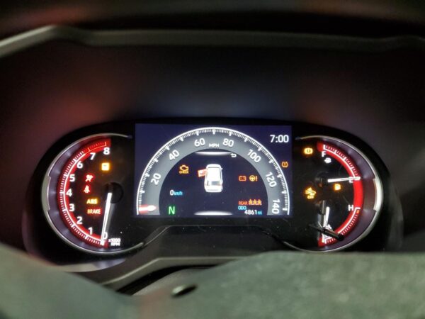 TOYOTA RAV4 WHITE - 2T3G1RFV3RC472920