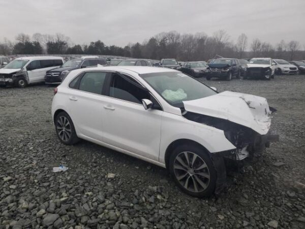 Hyundai Elantra 2019 - KMHH35LE8KU089872