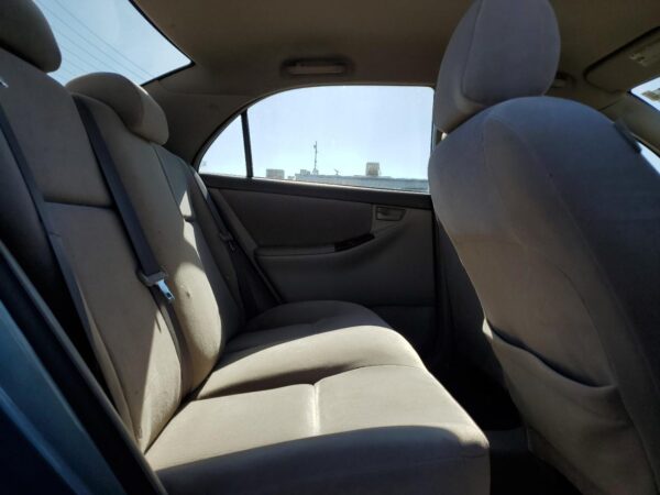 TOYOTA COROLLA TURQUOISE - 1NXBR30E85Z391387