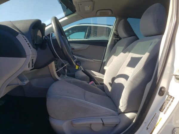 TOYOTA COROLLA WHITE - JTDBU4EE3DJ111828