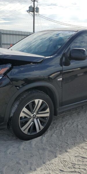 MITSUBISHI OUTLANDER BLACK - JA4ARUAU8RU010780