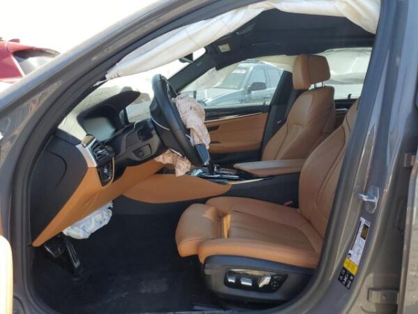 BMW M550XI 2021 Gray 4.4L — WBA13BK09MCF95052