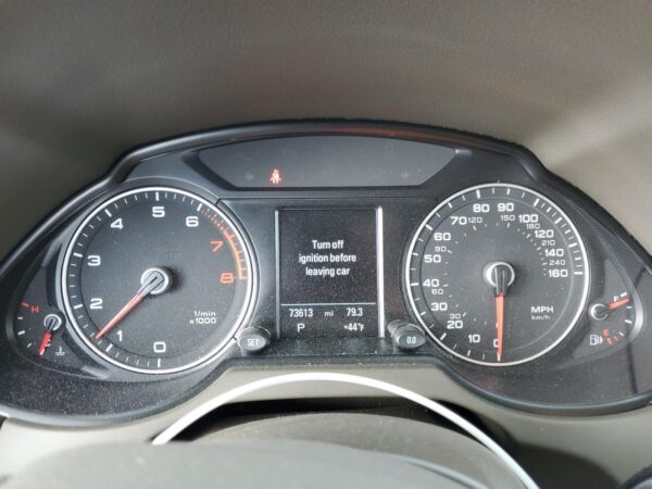 AUDI Q5 WHITE - WA1C2AFP4HA073180