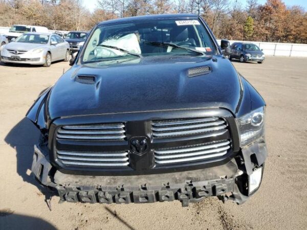 Ram 1500 2015 - 1C6RR7MT3FS786343