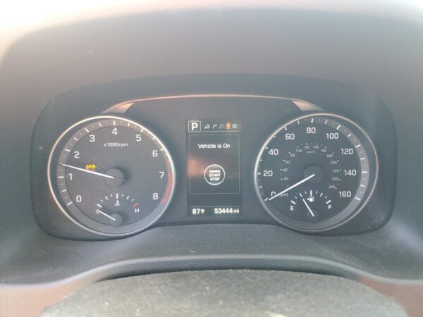 HYUNDAI ELANTRA SILVER - KMHD84LF1HU268217