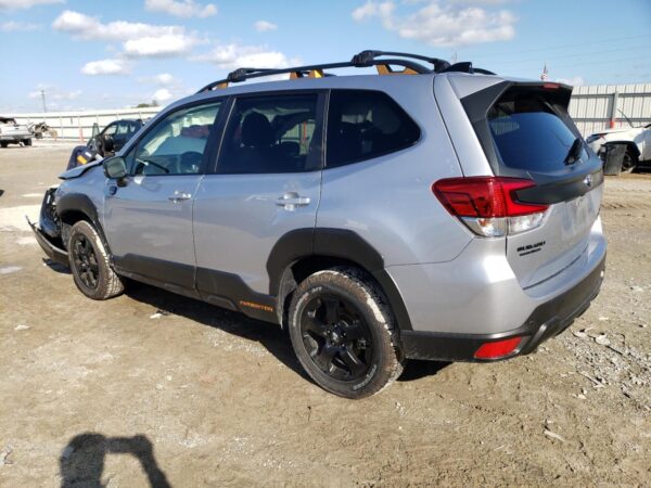 SUBARU FORESTER SILVER - JF2SKAJC5RH519711