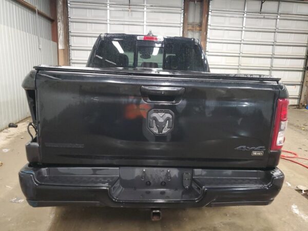 RAM 1500 BLACK - 1C6RRFFG7MN623488