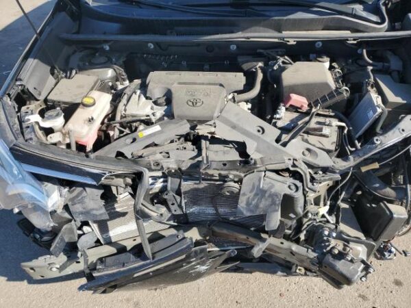 Toyota RAV4 2018 - 2T3RFREV1JW808594