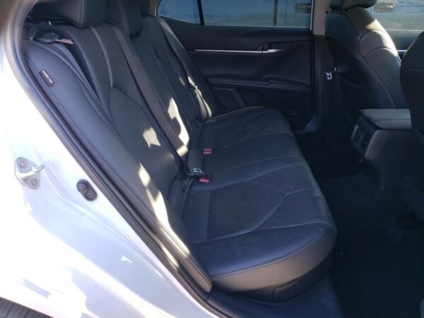 TOYOTA CAMRY WHITE - 4T1F31AK1PU608521