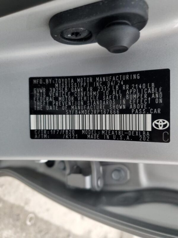TOYOTA COROLLA SILVER - 5YFB4MDE2RP167666