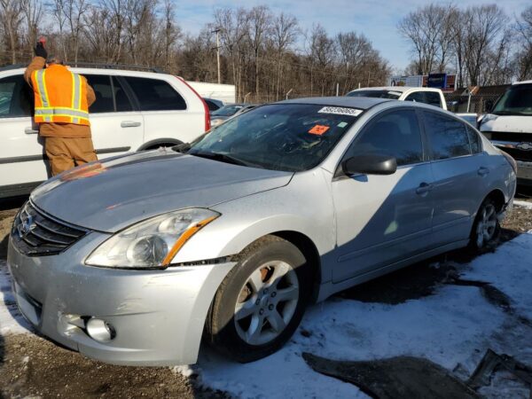 NISSAN ALTIMA SILVER - 1N4AL2AP3BC102239