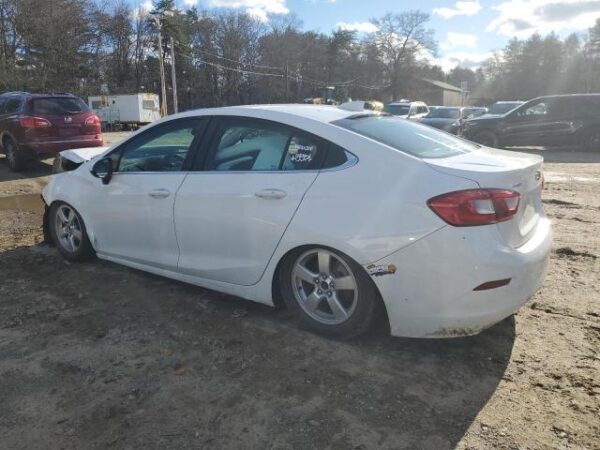Chevrolet CRUZE 2018 - 1G1BE5SM3J7218782