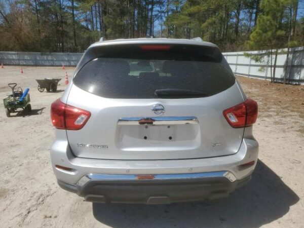 Nissan PATHFINDER 2017 - 5N1DR2MN0HC910973