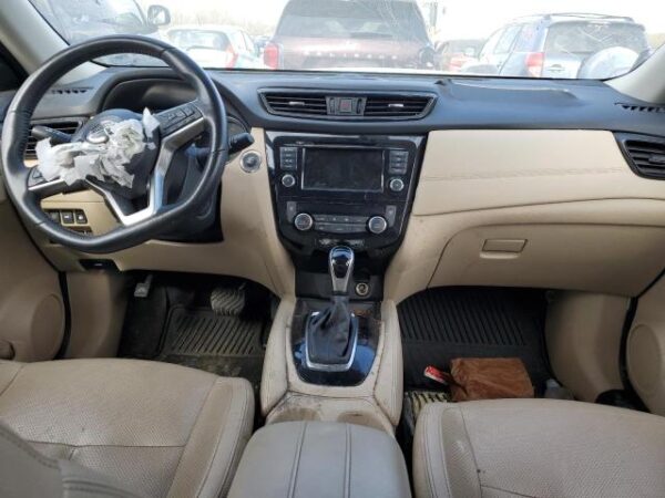 Nissan ROGUE 2018 - 5N1ET2MV4JC823377