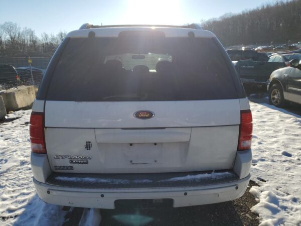 FORD EXPLORER WHITE - 1FMDU75K24ZA79547