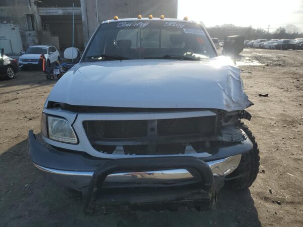 FORD F150 WHITE - 1FTRX18W22NA56755