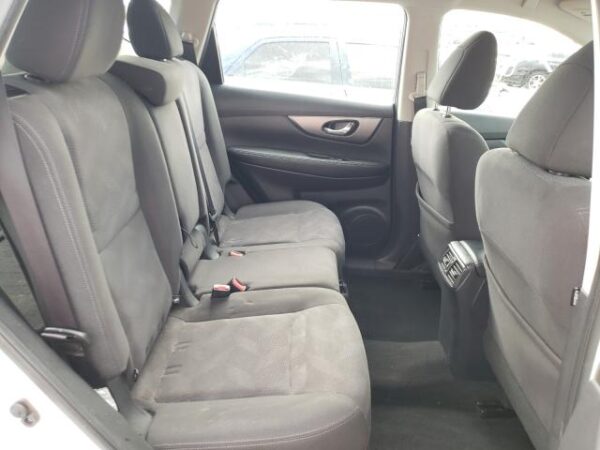 NISSAN ROGUE WHITE - KNMAT2MT7GP612967