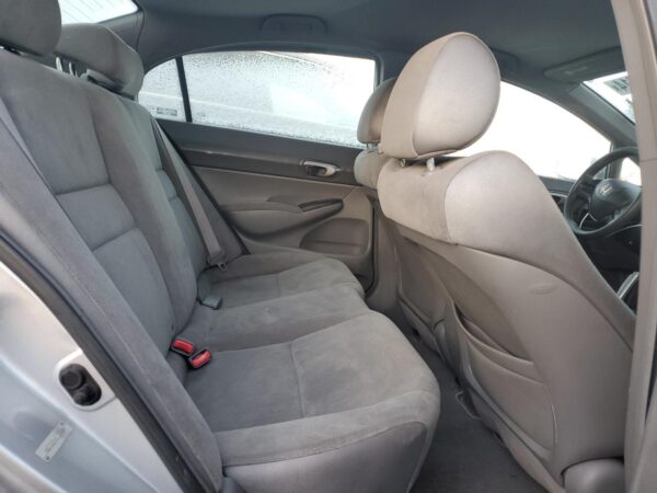 HONDA CIVIC SILVER - 1HGFA16516L028804