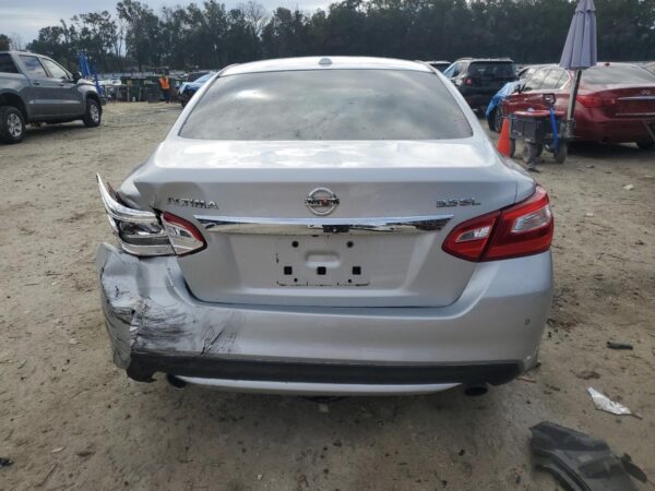 NISSAN ALTIMA SILVER - 1N4BL3AP9HC135006
