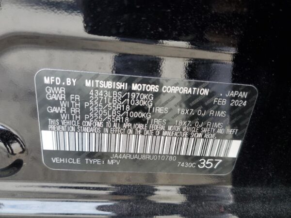 MITSUBISHI OUTLANDER BLACK - JA4ARUAU8RU010780