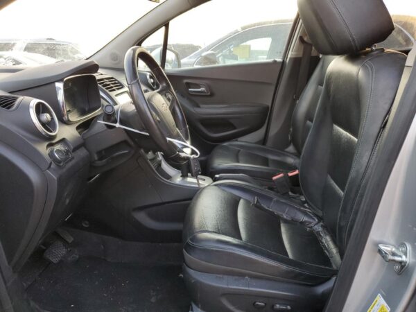 CHEVROLET TRAX SILVER - KL7CJRSB5GB506478
