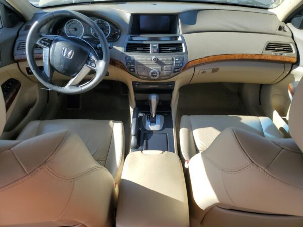 HONDA ACCORD GOLD - 1HGCP3F84AA024810