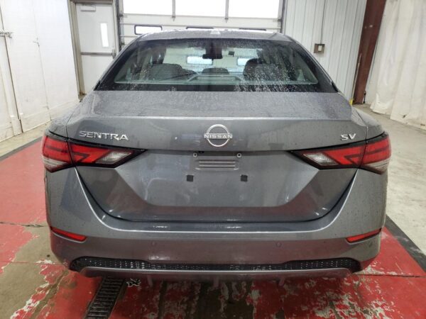 NISSAN SENTRA SILVER - 3N1AB8CV6RY202691