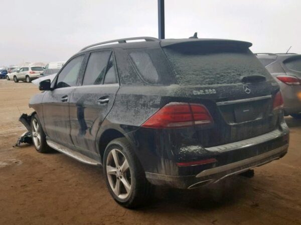 2016 Mercedes-Benz GLE350 Black — 4JGDA5HB9GA688307