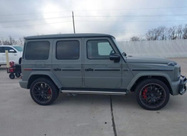 2025 Mercedes-Benz G63 Gray - W1NYC7GJ4RX504629