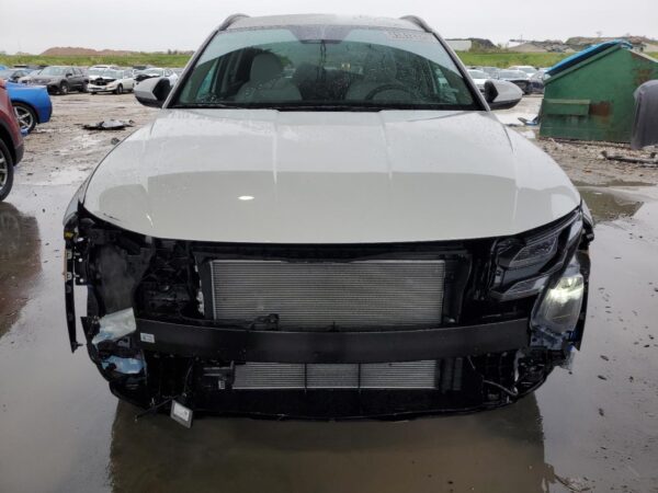 HYUNDAI TUCSON WHITE - 5NMJBCDE4SH491021