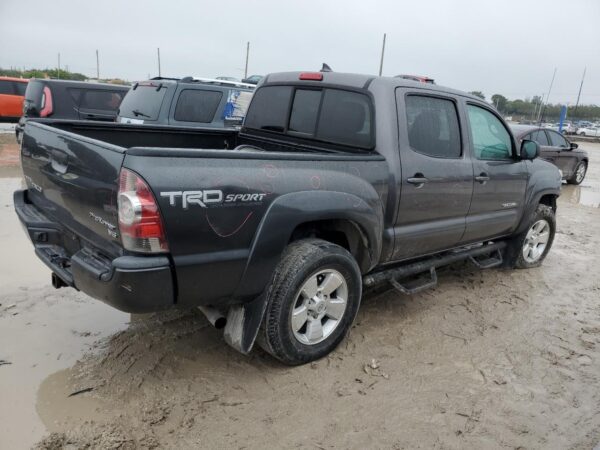 TOYOTA TACOMA GRAY - 5TFJU4GNXFX074561