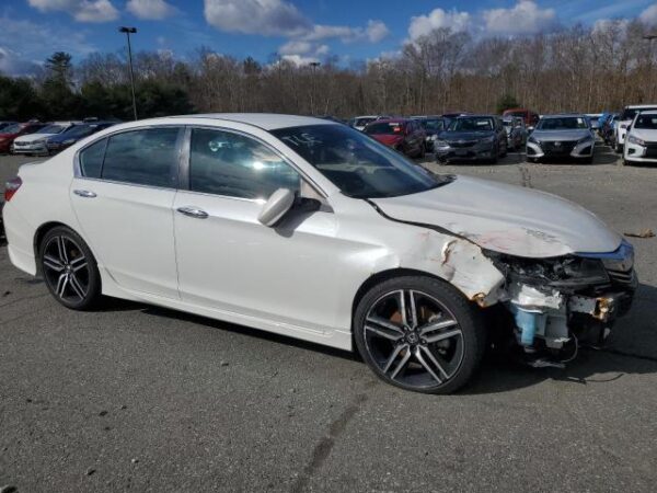 Honda Accord 2017 - 1HGCR2F64HA071963