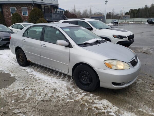 TOYOTA COROLLA SILVER - 2T1BR32E45C421774