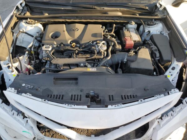 TOYOTA CAMRY WHITE - 4T1T11AK3PU170223