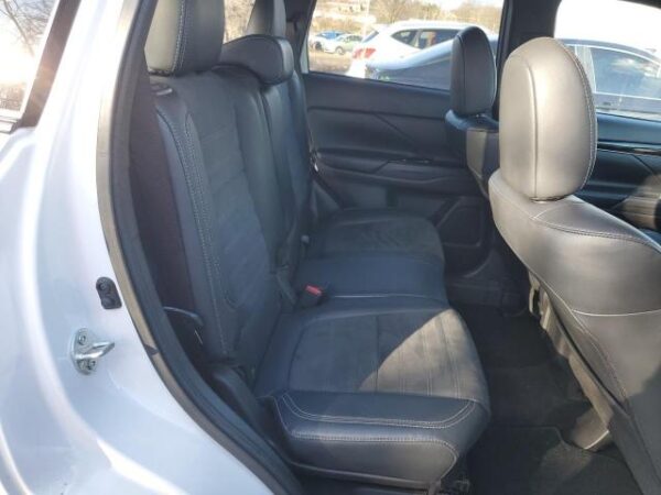 Mitsubishi OUTLANDER 2019 - JA4AZ3A32KZ025222