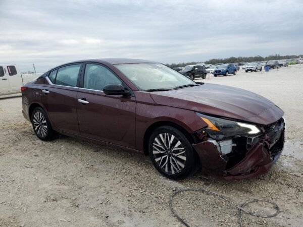 NISSAN ALTIMA BURGUNDY - 1N4BL4DV5RN358004