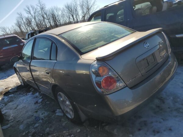 NISSAN ALTIMA SILVER - 1N4AL11D14C157243