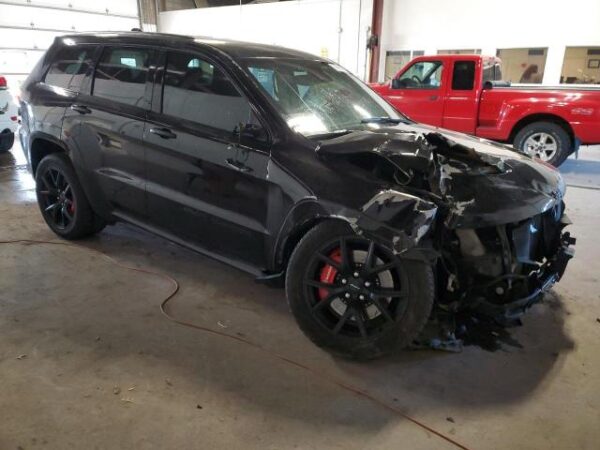 Jeep Grand Cherokee 2020 - 1C4RJFDJ4LC338773