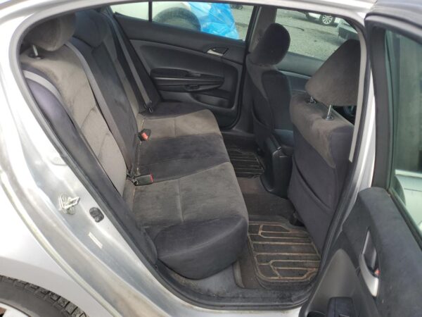 HONDA ACCORD SILVER - JHMCP263X8C013109