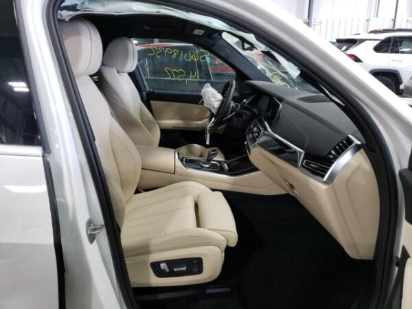 2021 BMW X540i xDrive White — 5UXCR6C01M9E31922