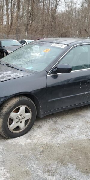 HONDA ACCORD BLACK - 1HGCG1655YA088617