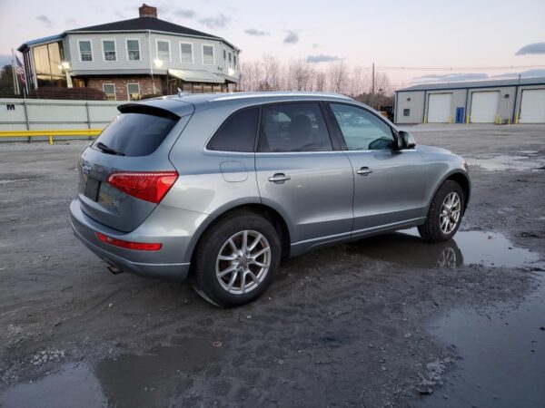 AUDI Q5 GRAY - WA1CFAFP5BA034237