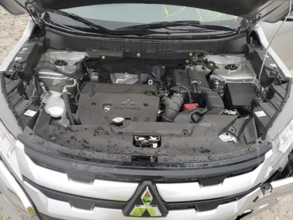 Mitsubishi OUTLANDER 2023 - JA4ARUAU4PU011549