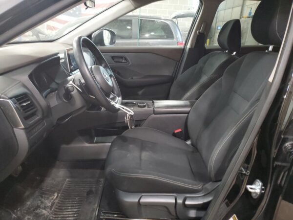 NISSAN ROGUE BLACK - 5N1BT3AB1PC767300