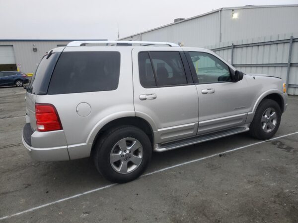 FORD EXPLORER SILVER - 1FMDU65W14UB53244