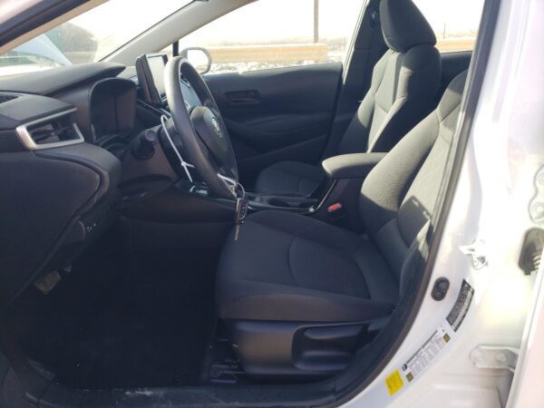 TOYOTA COROLLA WHITE - 5YFEPMAE0NP370798