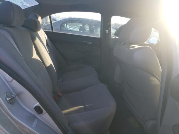 HONDA CIVIC SILVER - 1HGFA165X6L047142
