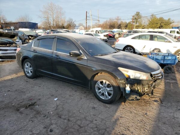 HONDA ACCORD BLACK - 1HGCP2F68CA153399