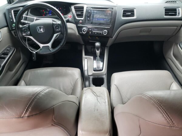 HONDA CIVIC SILVER - 19XFB2F98FE099401