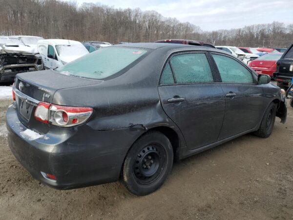 TOYOTA COROLLA BLACK - 2T1BU4EE6BC676034